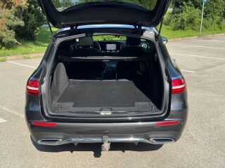 Mercedes-Benz E 220 AMG Burm 2.0 OM654 143kW