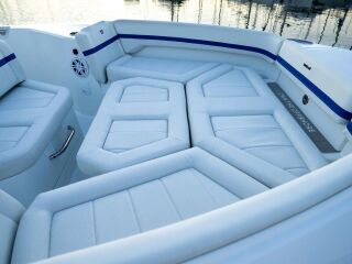 Wellcraft 28 Explorer Mercury 300 hp V8 XXL