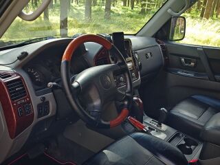 Mitsubishi Pajero GLS 3.2 Di-D 118кВ
