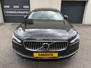 Volvo V90 Luxury AWD Long Range MY23 2.0 T6 Recharge Twin Engine Plug-in-Hybrid 293кВ