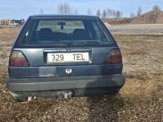 Volkswagen Golf 1.6 74kW