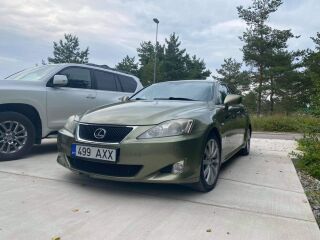 Lexus IS 250 2.5 V6 153kW