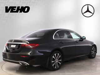 Mercedes-Benz E 300 e 4Matic Avantgarde Plug in 2.0 R4 155kW