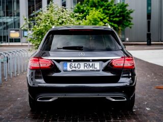 Mercedes-Benz C 200 4Matic EQ 135kW