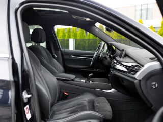 BMW X6 M50D Individual 3.0 280kW