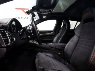 Porsche Panamera GTS 324kW