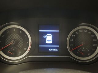 Hyundai i10 1.0 49kW