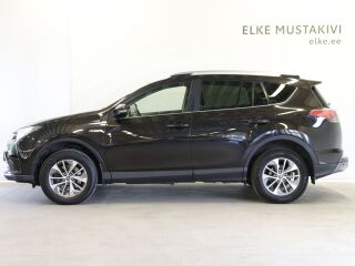 Toyota RAV4 Luxury 114кВ