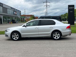 Skoda Superb Long 1.6 R4 Tdi 77kW