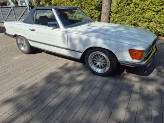 Mercedes-Benz SL 560 5.5 V8 170kW