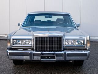 Lincoln Town Car Cartier 5.0 115kW