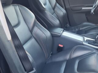Volvo XC60 OCEAN RACE 2.4 162kW