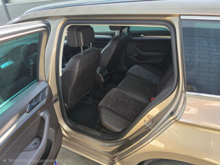 Volkswagen Passat R-line 2.0 162kW