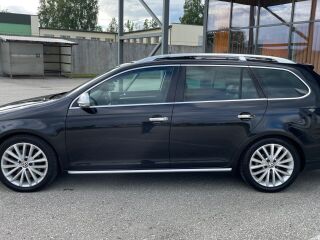 Volkswagen Golf Individual 2.0 103kW