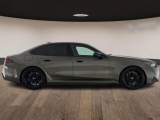 BMW M5 535кВ