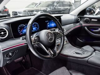 Mercedes-Benz E 220 4MATIC 2.0 143kW