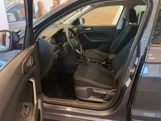 Volkswagen T-Cross 1.0 81кВ
