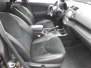 Toyota RAV4 2.2 110kW