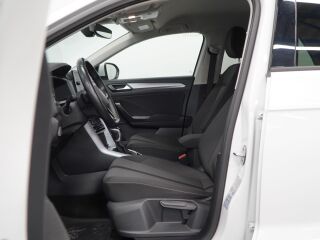 Volkswagen T-Roc Life 1.5 110кВ