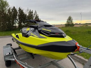 Sea-Doo RXT-XRS 300 221kW