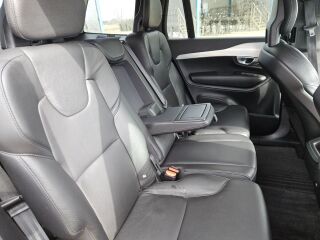 Volvo XC90 AWD D5 MOMENTUM 2.0 173kW