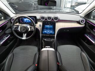 Mercedes-Benz C 300 e Avantgarde 2.0 150kW