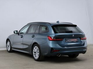 BMW 320 Touring Advantage xDrive 2.0 140kW