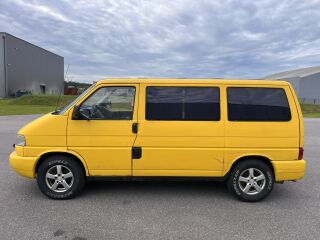 Volkswagen Caravelle 2.5 75кВ