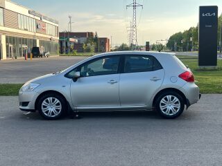 Toyota Auris 1.6 R4 91kW