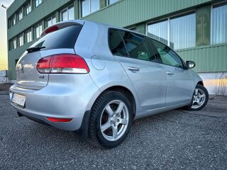 Volkswagen Golf 1.4 90kW