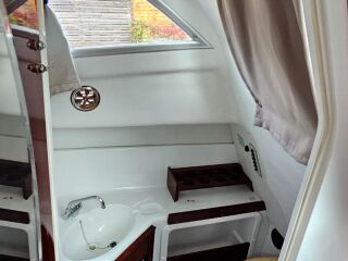 Finnmaster 7600 sports family 3.7 sise Volvo Penta D4 260hp
