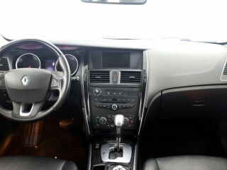 Renault Latitude Initiale Paris ATM 2.0 dCi 127кВ