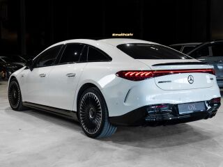 Mercedes-AMG EQS 53 4Matic+ Hyperscreen 484kW