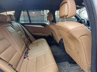 Mercedes-Benz C 200 2.1 100kW