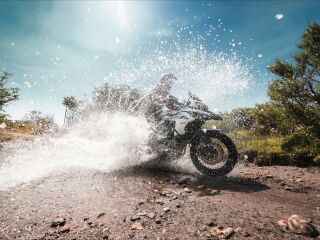 Benelli TRK 502 X KOHVRIKOMPLEKTIGA R2 DOHC 35кВ