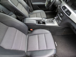 Mercedes-Benz C 220 Avantgarde 2.1 125kW