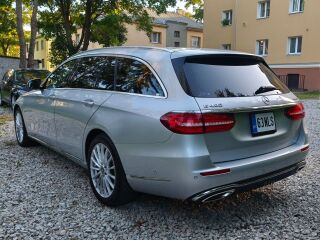 Mercedes-Benz E 400 3.5 V6 V6 twin turbo 245kW