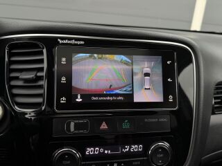 Mitsubishi Outlander Luxury Facelift 4WD Phev 2.0 149kW