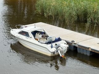 Bella 561HT 90hj + piduriga treiler AKU 1.3 R3 Evinrude E-Tec 90  2011 67кВ