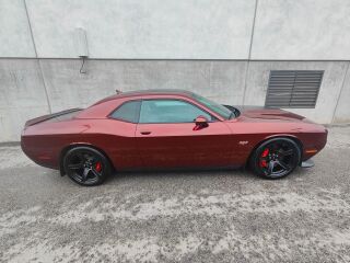 Dodge Challenger 6.4 V8 362kW