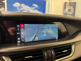 Alfa Romeo Stelvio Veloce Launch Edition 2.0 206kW