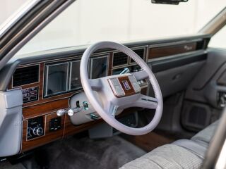 Lincoln Town Car Cartier 5.0 115kW