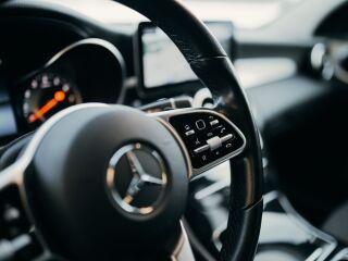 Mercedes-Benz C 300 e 2.0 235kW