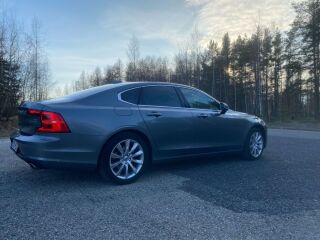 Volvo S90 2.0 110kW