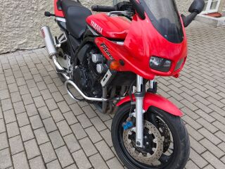 Yamaha FZS 600 49kW