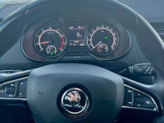 Skoda Octavia 1.5 96kW