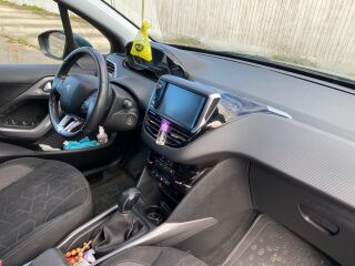 Peugeot 2008 1.2 60kW