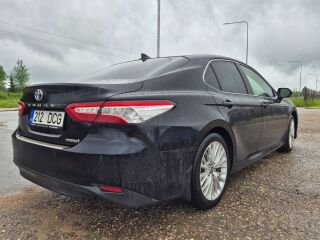 Toyota Camry Premium 2.5 Hybrid 131kW