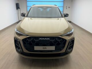 Audi Q5 SUV TDI quattro 2.0 TDI 150kW