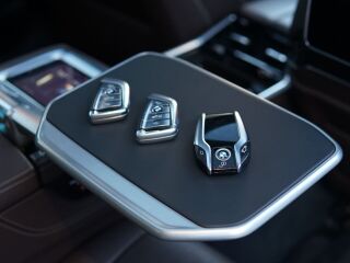 BMW 750 Li xDrive 4.4 330кВ